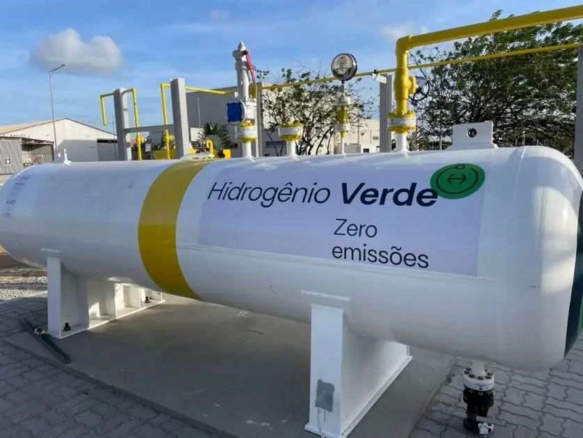 Atenção! Golpe dos 'Faria Limers' cria caos nos investidores com alarme falso sobre a Petrobras